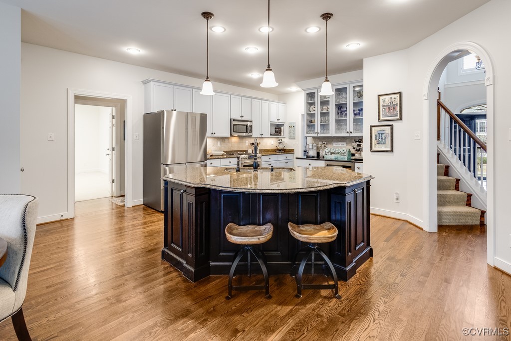 4816 Cobblestone Landing Pl