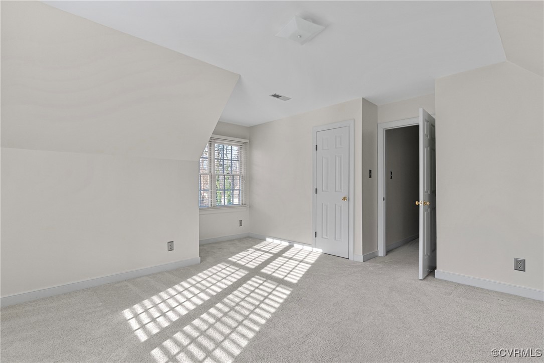 5620 Saint James Ct
