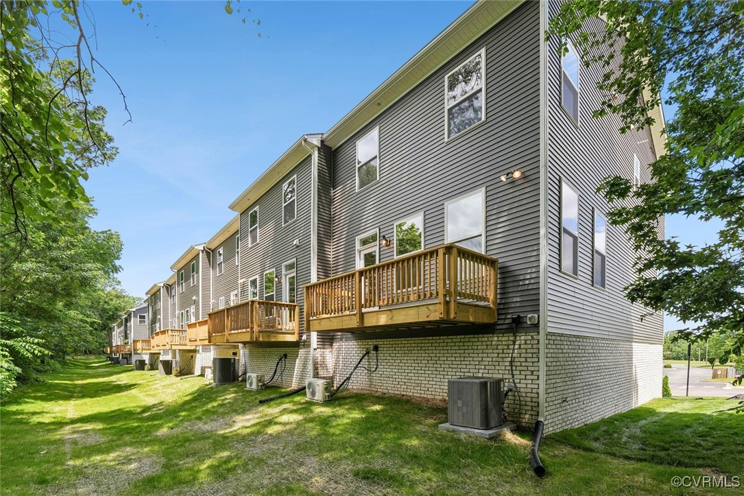 12401 Gaytoncrest Ln