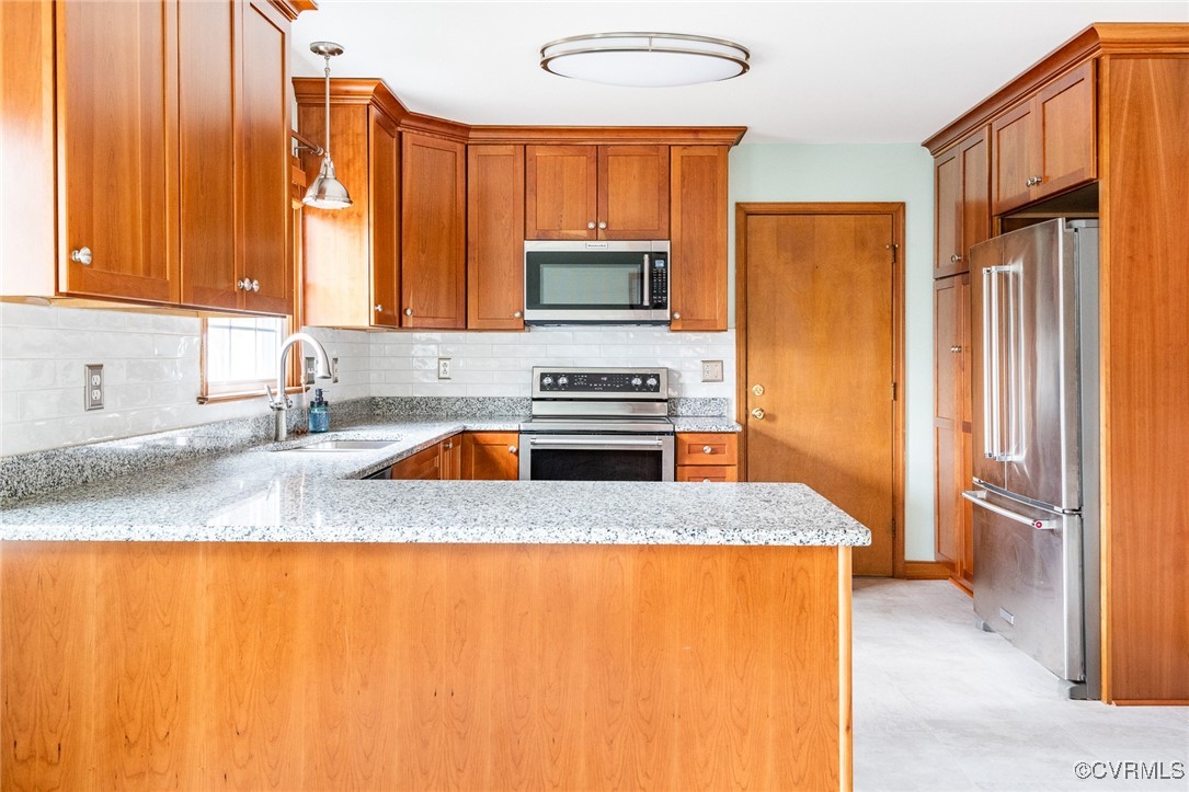 11803 Winbury Ct