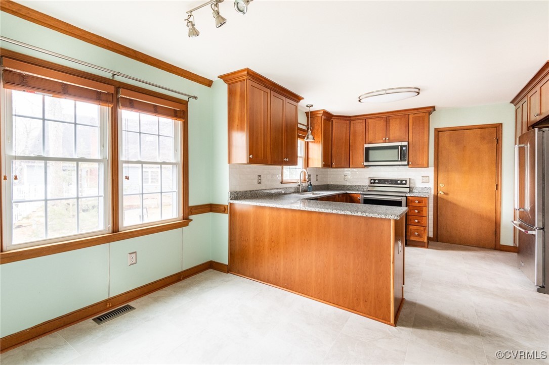11803 Winbury Ct