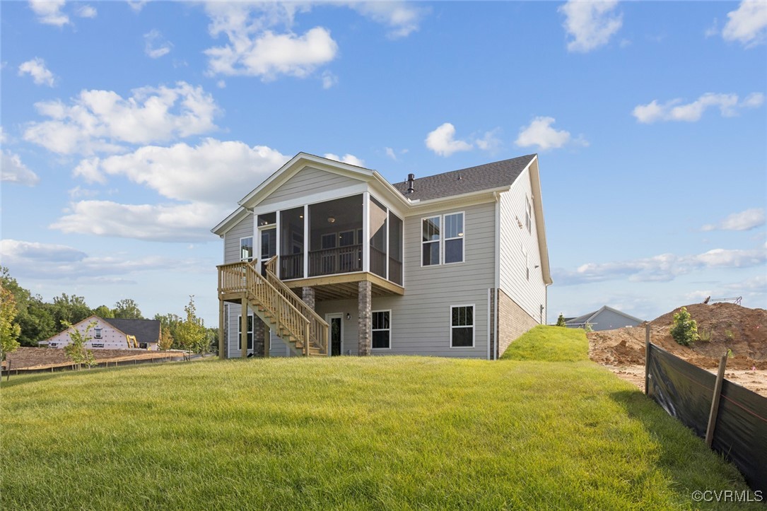 8489 Chimney Rock Dr