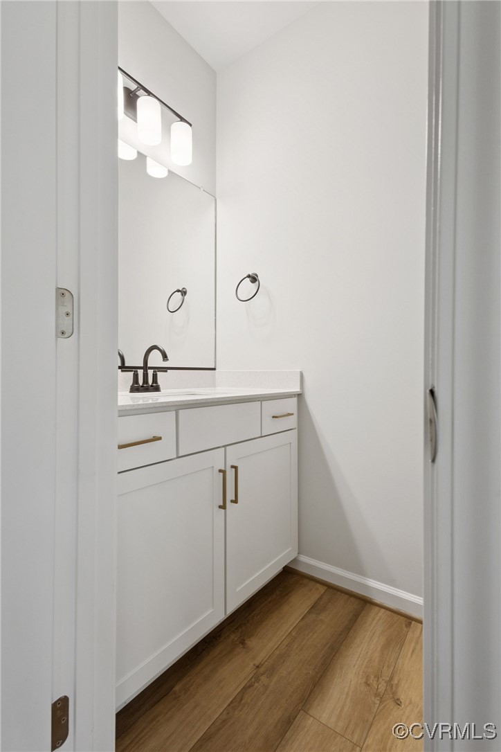 8489 Chimney Rock Dr