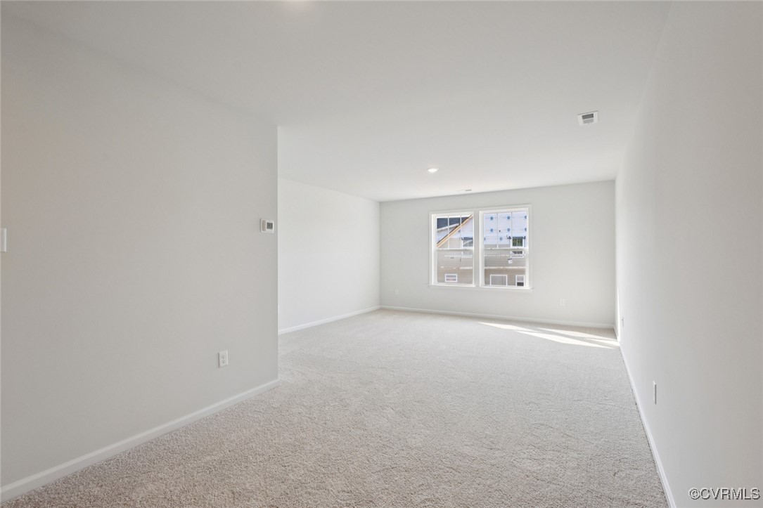 8489 Chimney Rock Dr