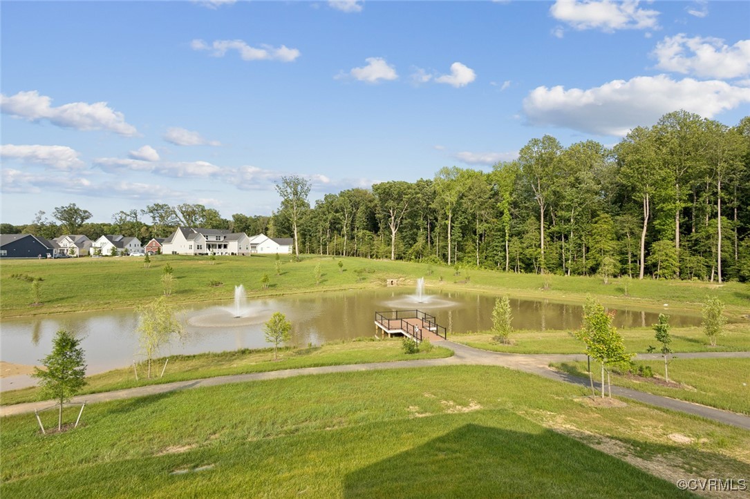 8489 Chimney Rock Dr