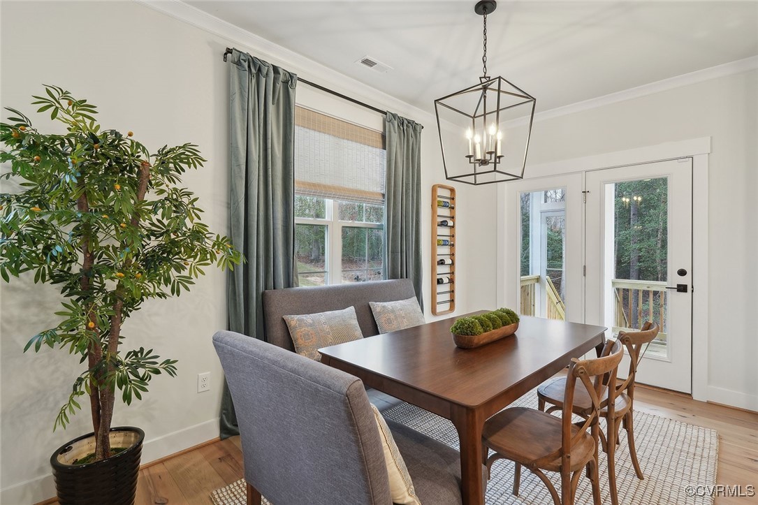 8437 Chimney Rock Dr