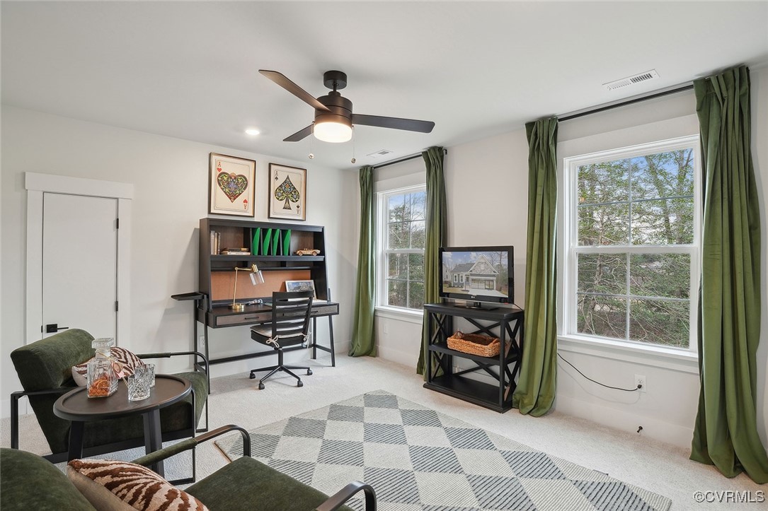 8437 Chimney Rock Dr