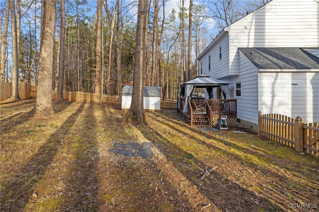 1309 Lockett Ridge Rd