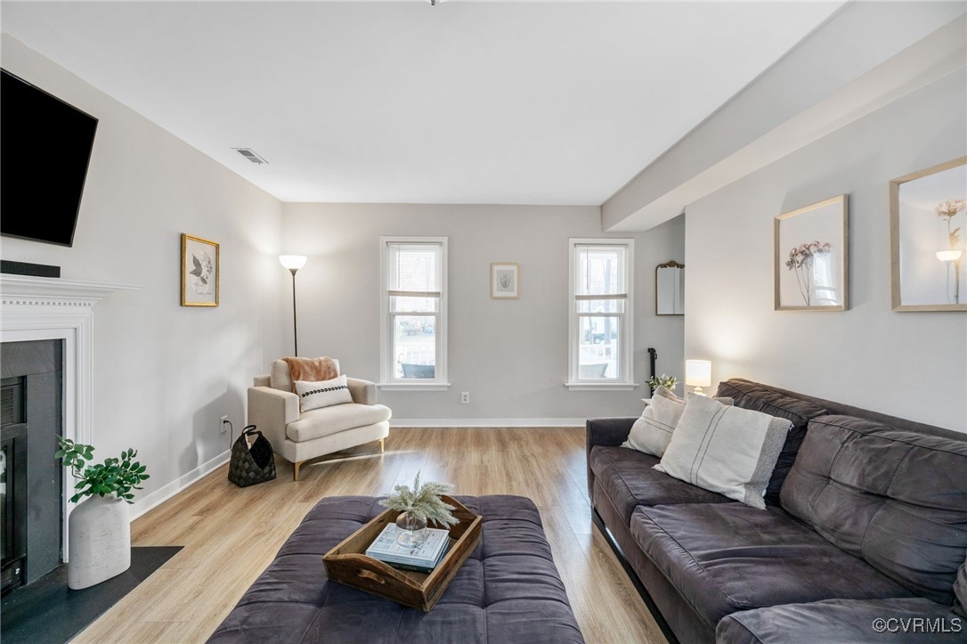 1309 Lockett Ridge Rd