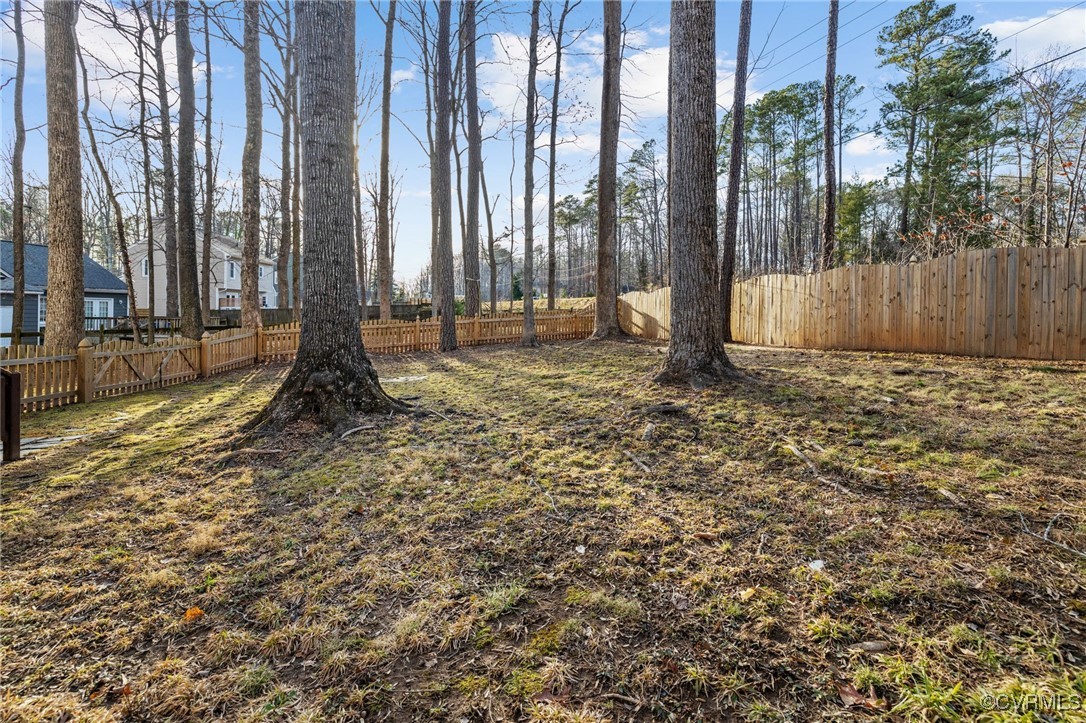 1309 Lockett Ridge Rd