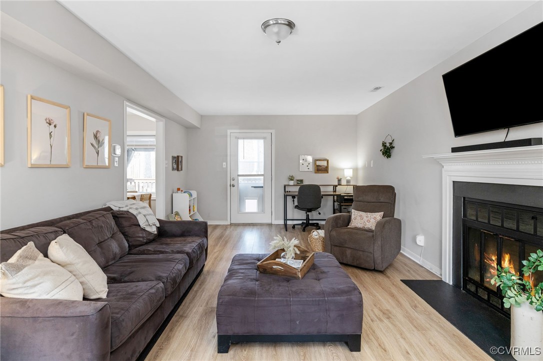 1309 Lockett Ridge Rd