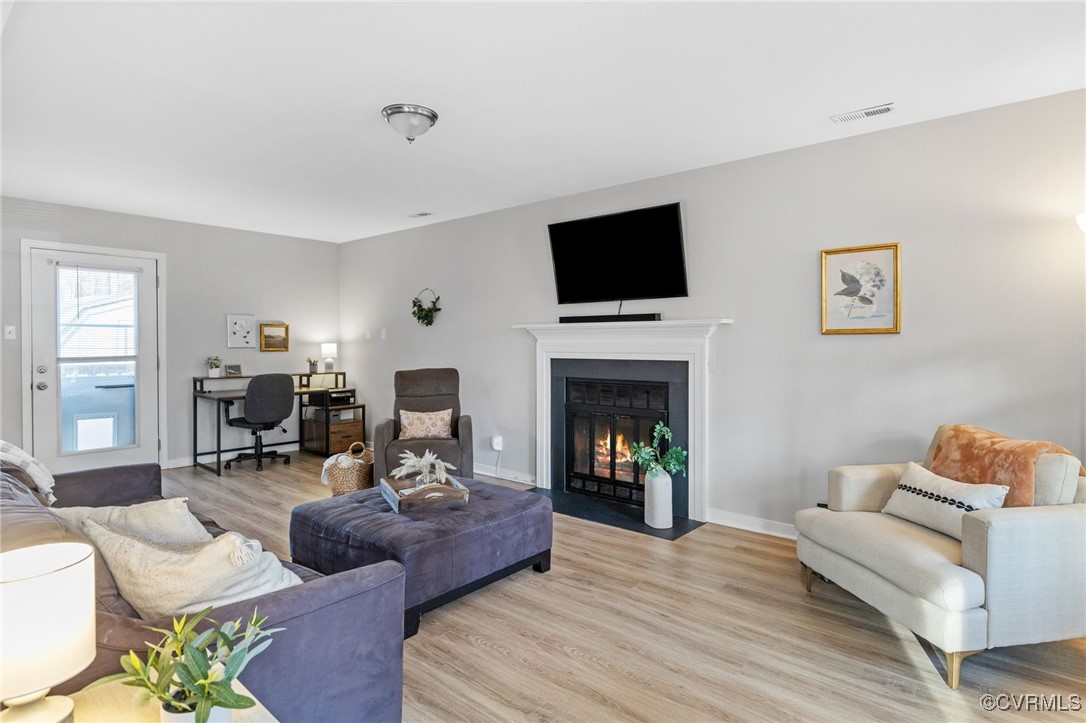 1309 Lockett Ridge Rd