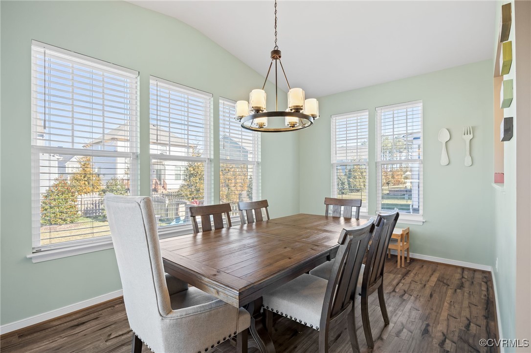 18006 Twin Falls Ln