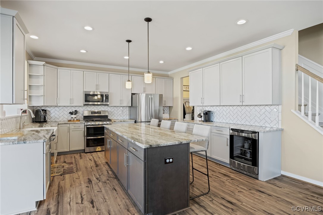 18006 Twin Falls Ln