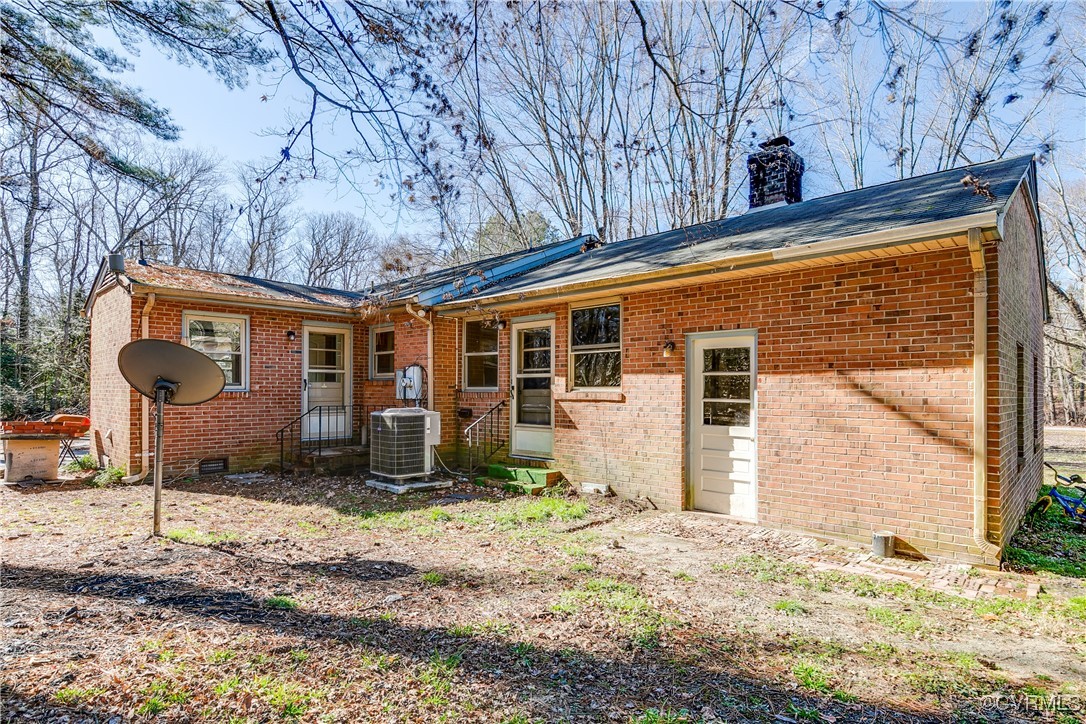 16052 Binns Rd