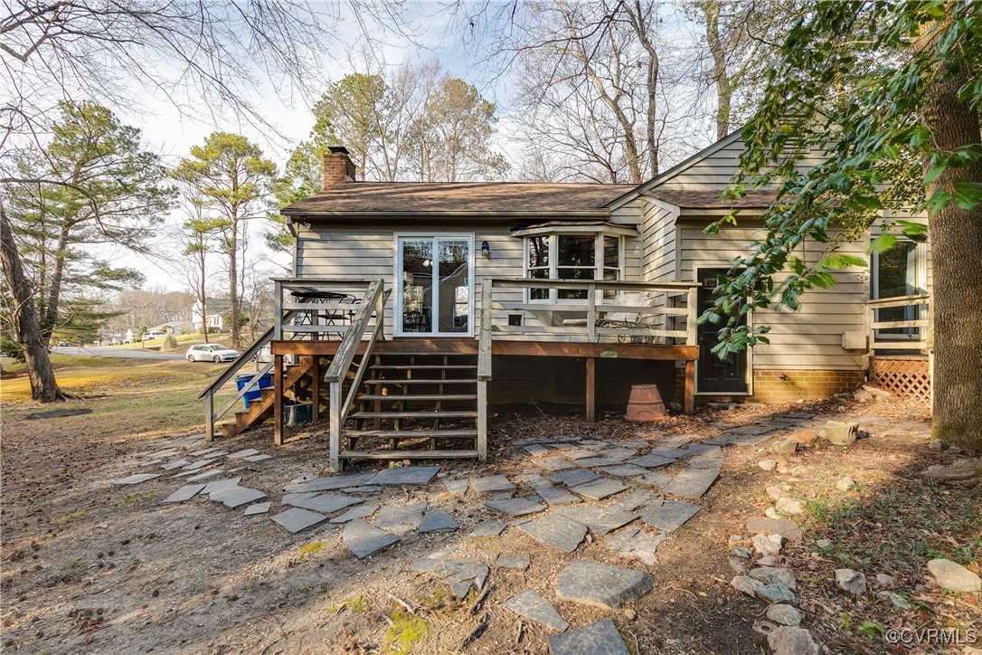 900 Hartford Ln