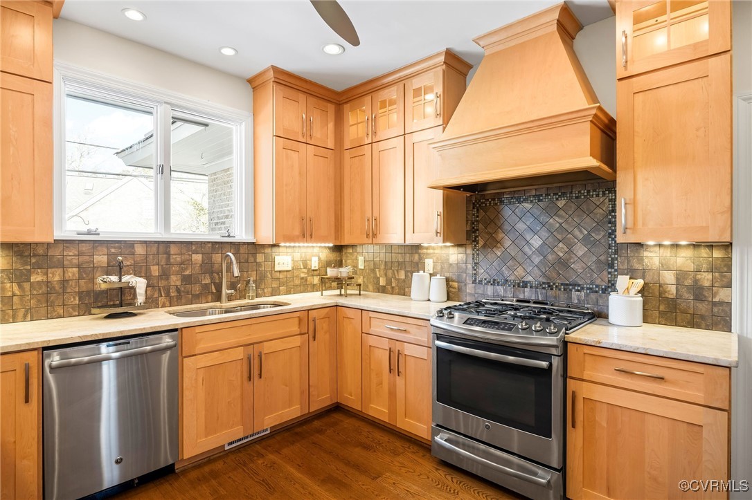 6407 Buckhill