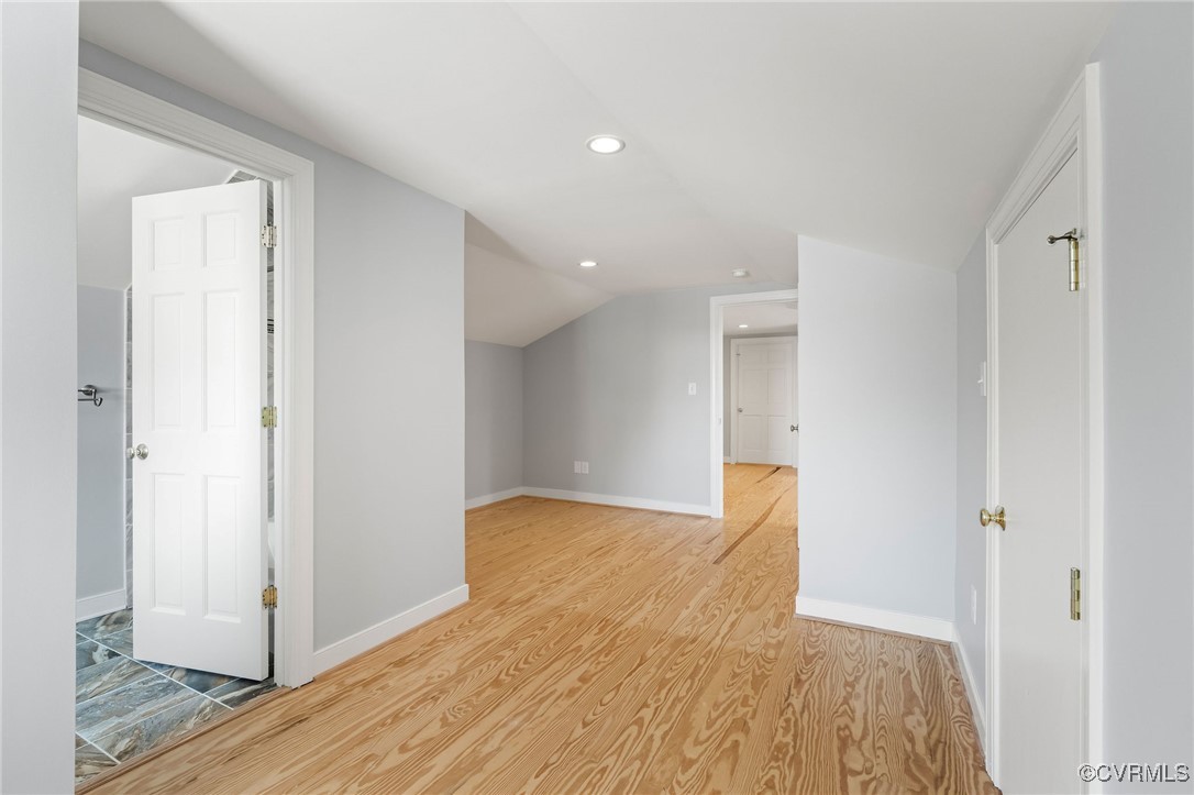 6407 Buckhill