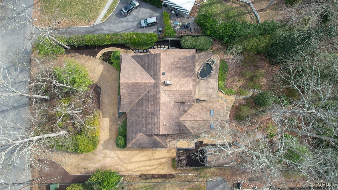 6407 Buckhill