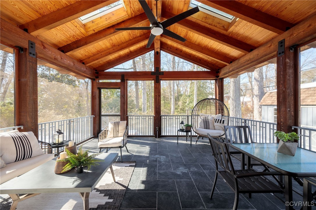 6407 Buckhill