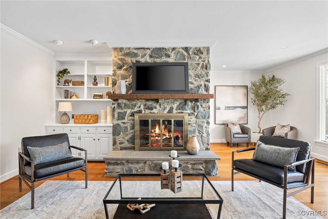 6407 Buckhill
