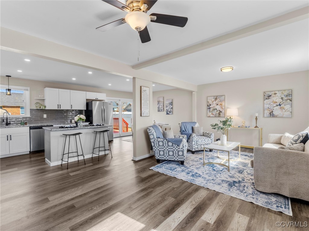 4011 Yorktown Dr