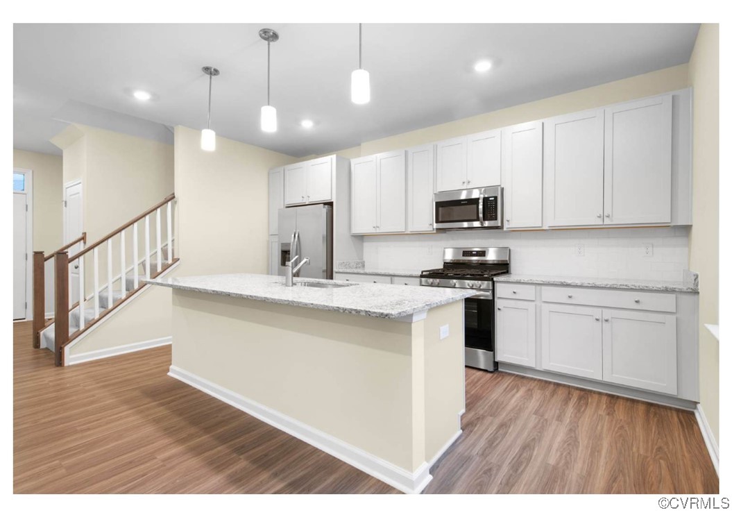 6673 Cassia Loop