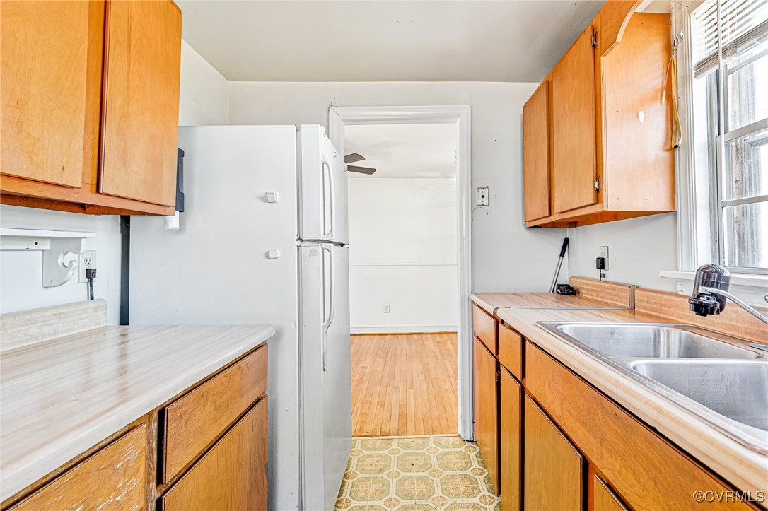 2416 Bransford Dr