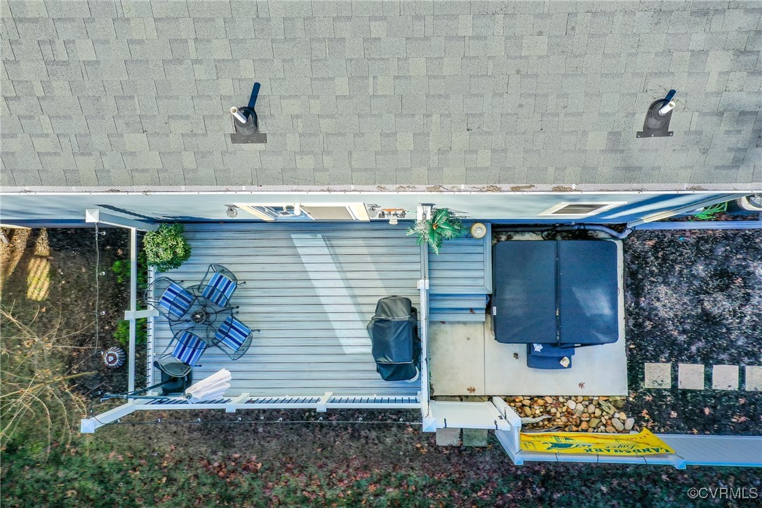 1911 Carter St