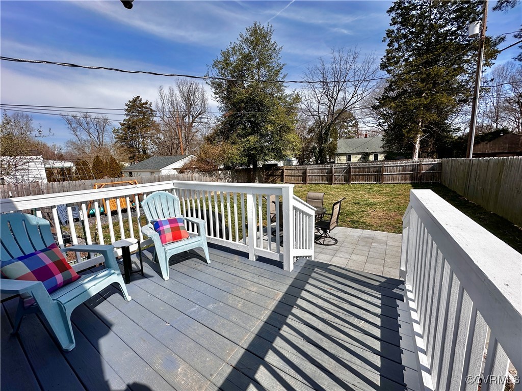 807 Hill Top Dr