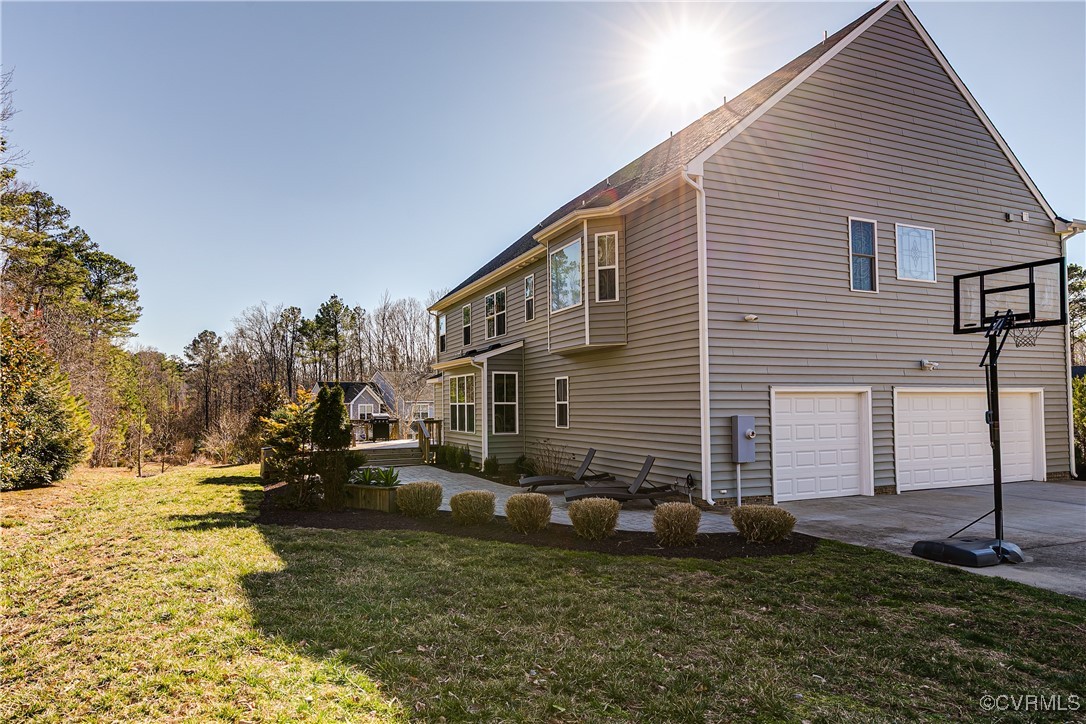 14800 Creekbrook Pl