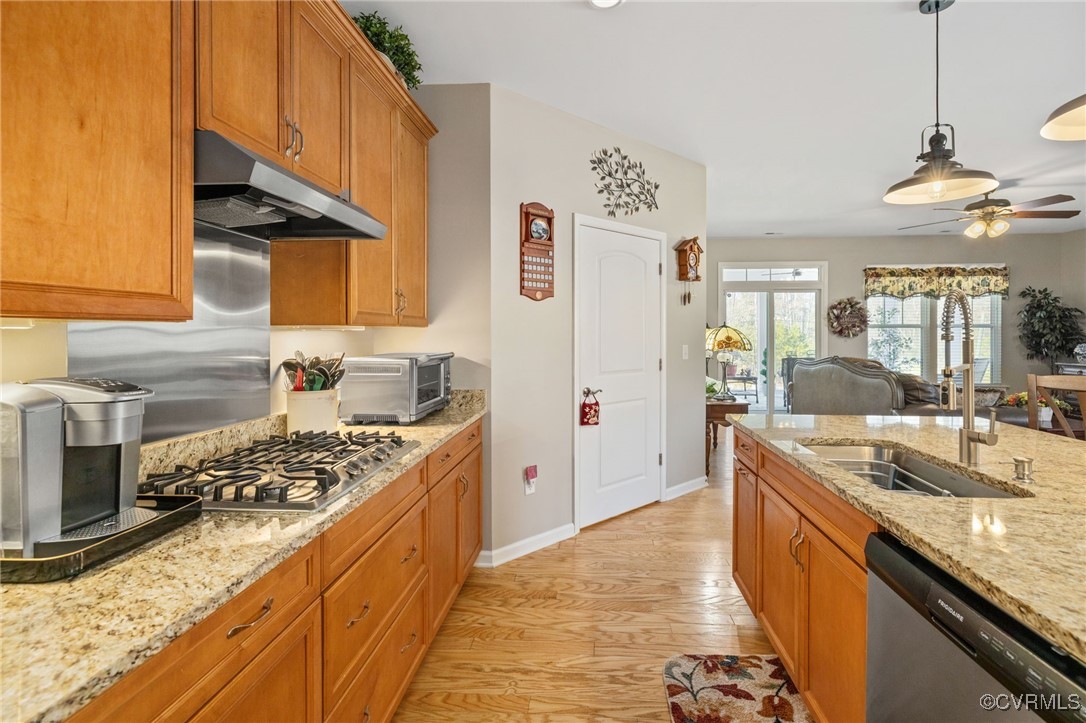 6148 Magnolia Cove Ct