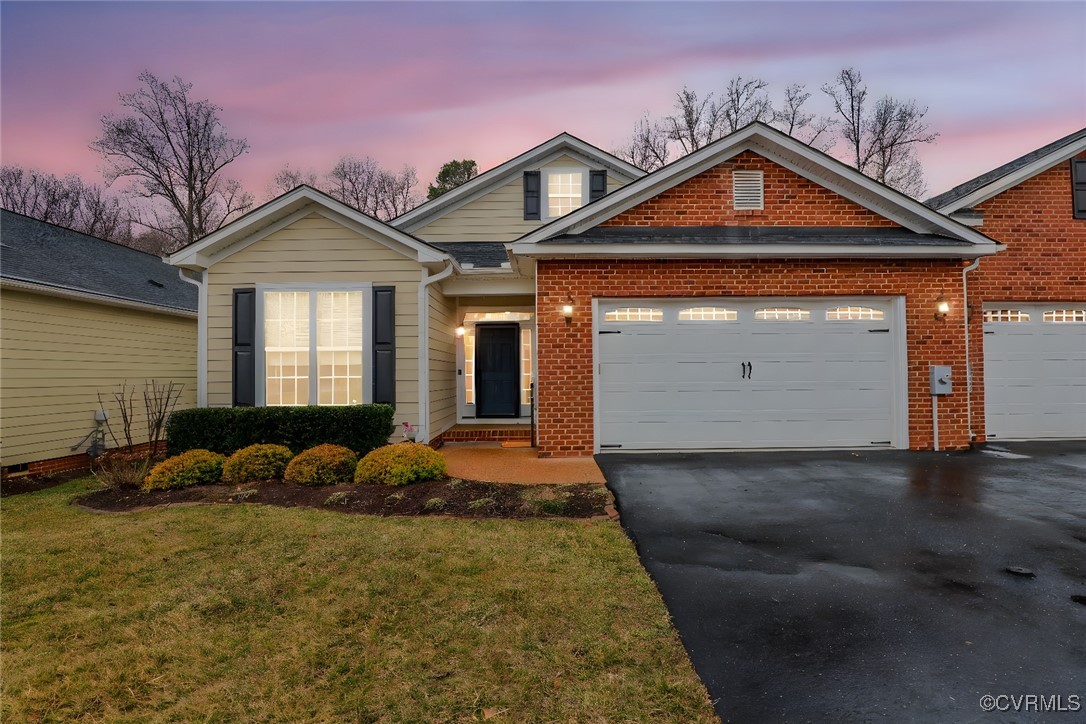 10055 Berry Pond Ln