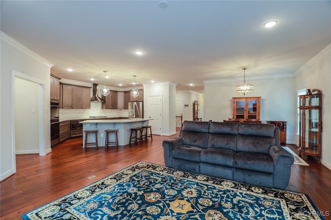10055 Berry Pond Ln