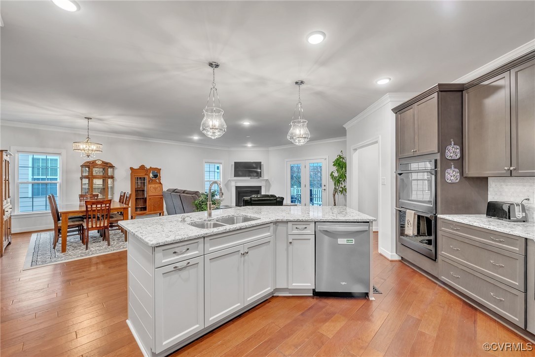 10055 Berry Pond Ln