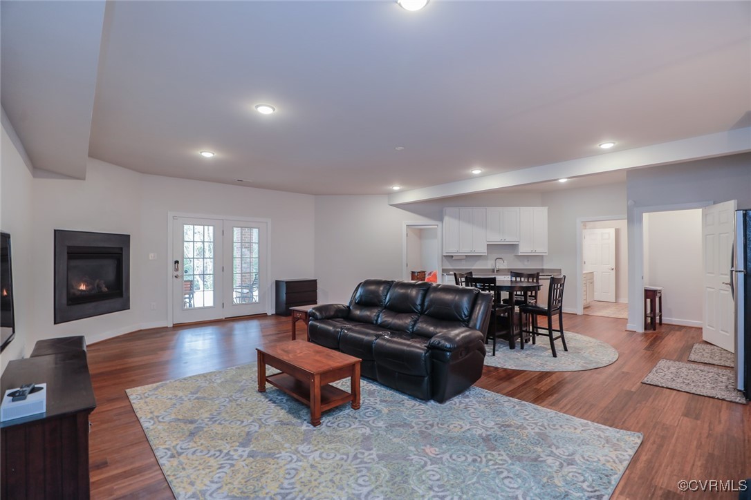 10055 Berry Pond Ln