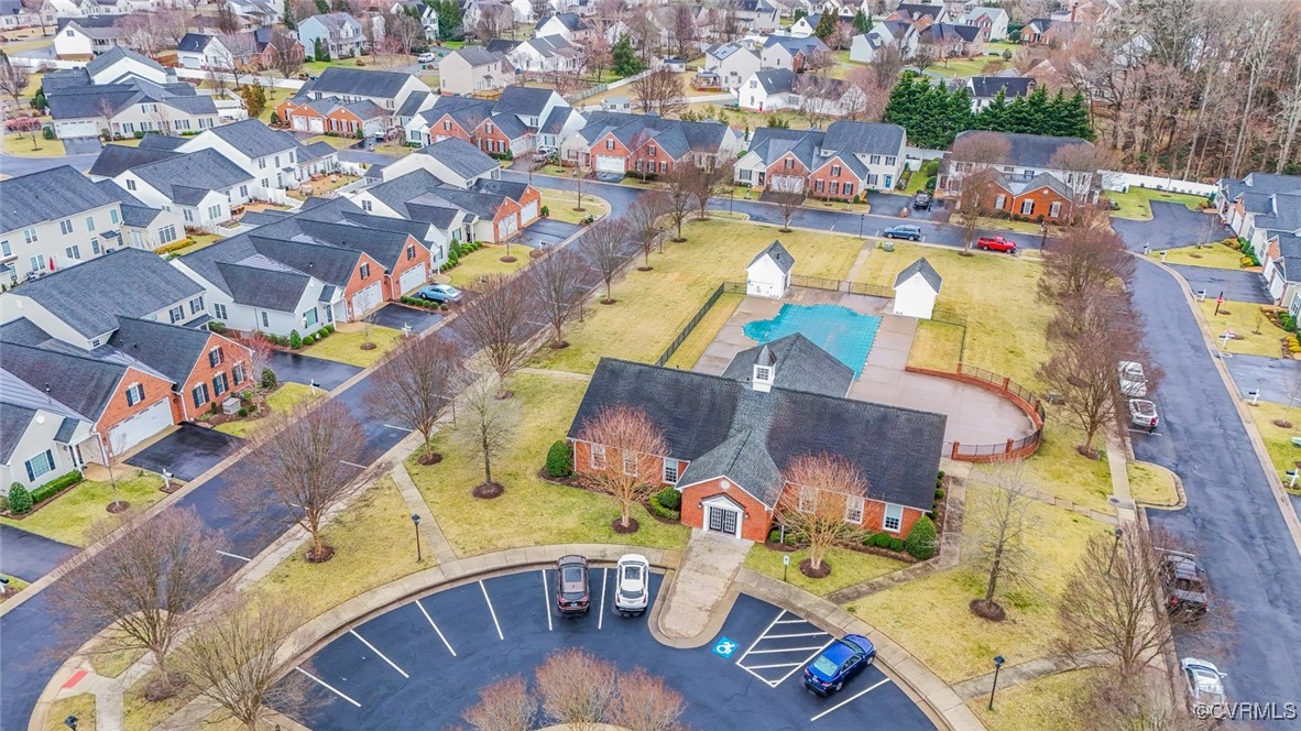 10055 Berry Pond Ln