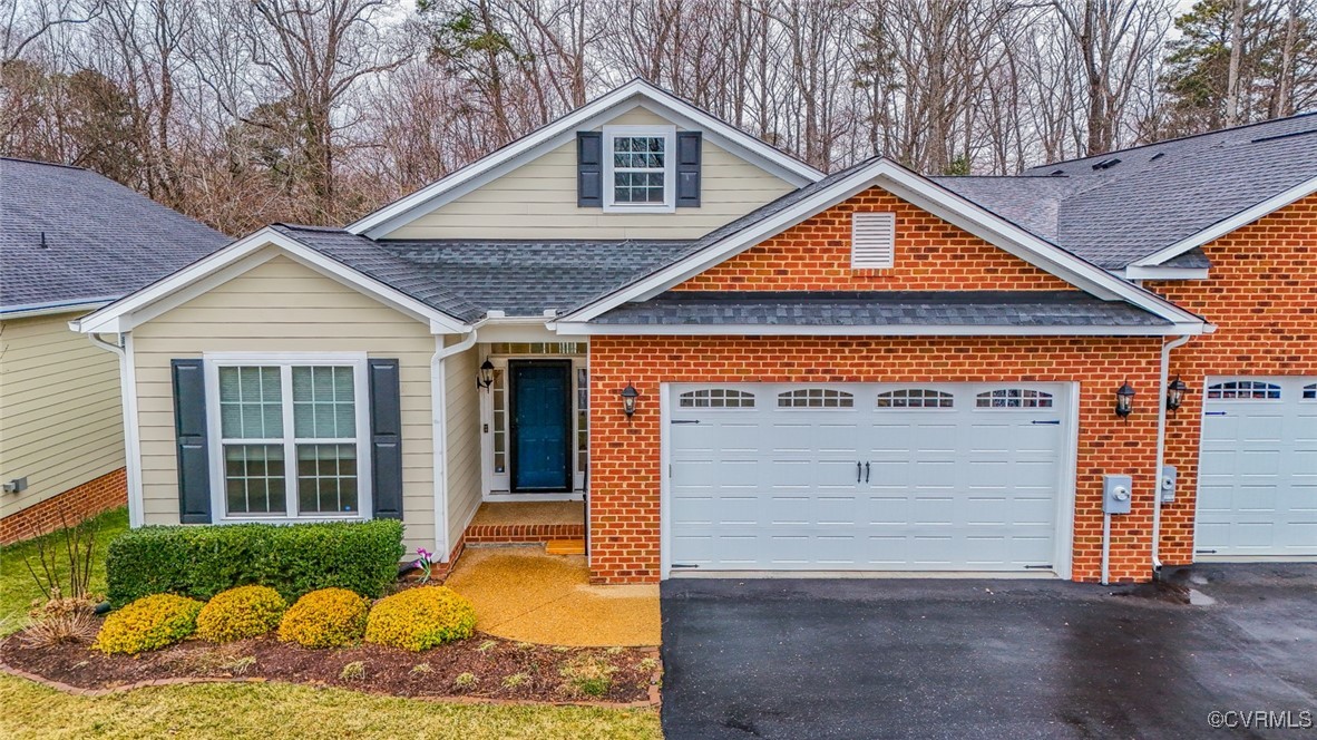 10055 Berry Pond Ln