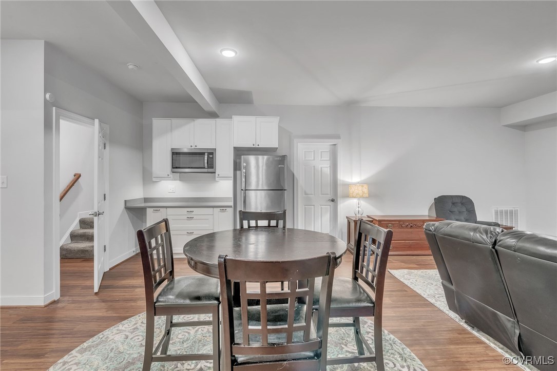 10055 Berry Pond Ln
