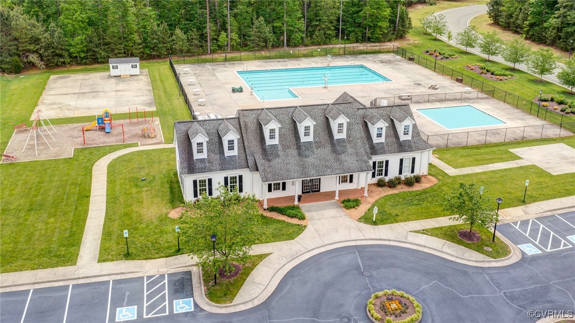 211 Popular Forest Ct