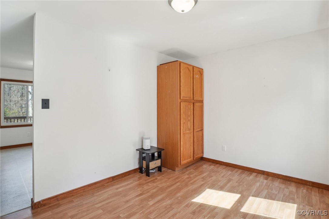 13618 Lucky Debonair Ln