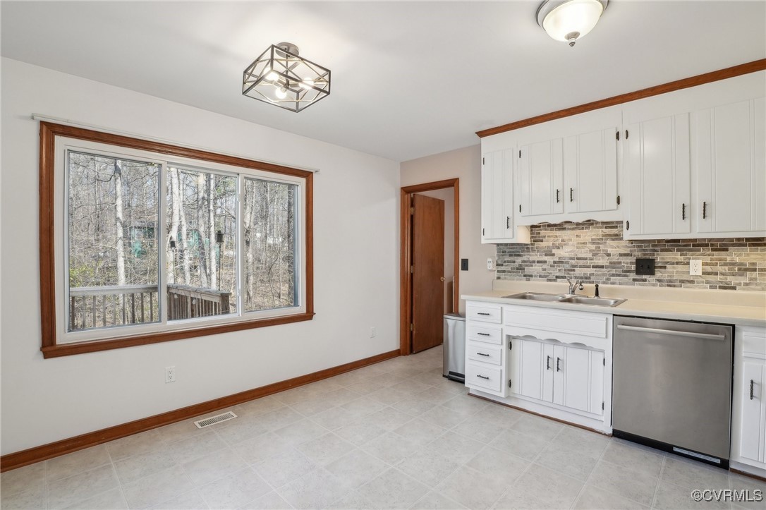 13618 Lucky Debonair Ln