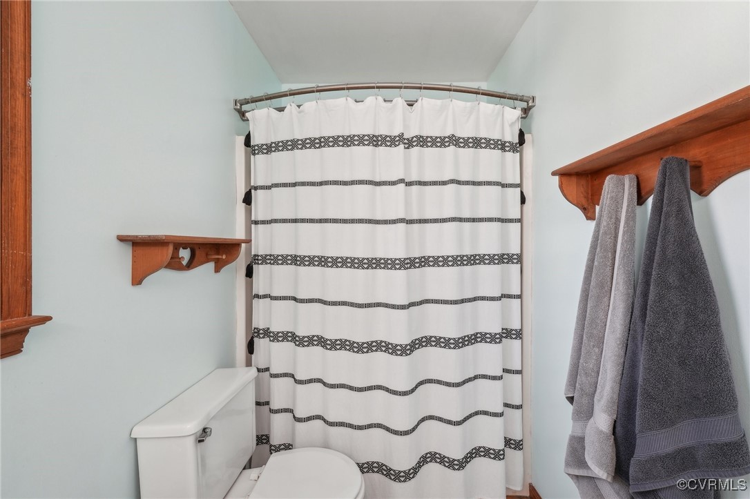 13618 Lucky Debonair Ln