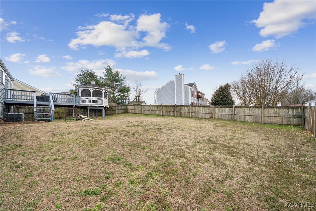 2801 Valley Side Ct