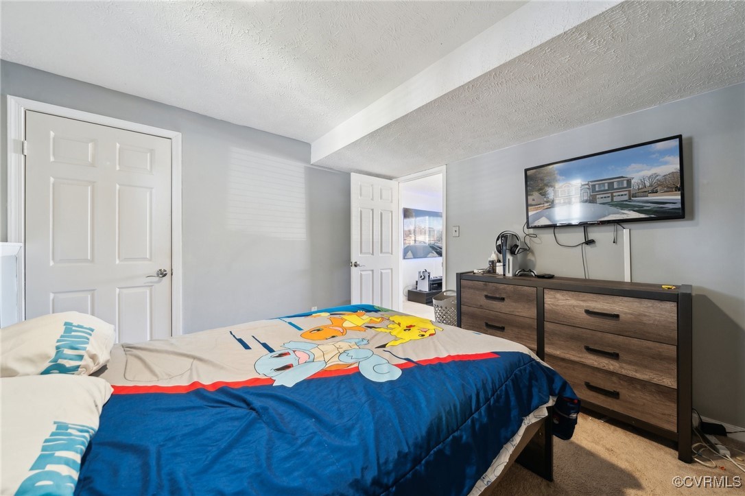 2801 Valley Side Ct