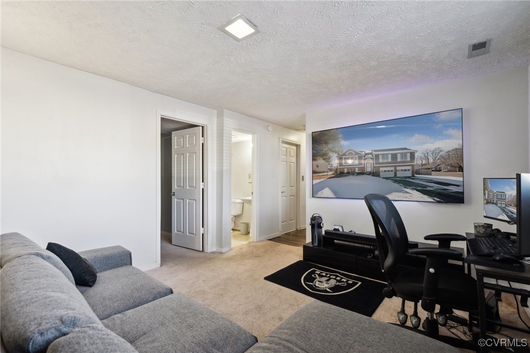 2801 Valley Side Ct