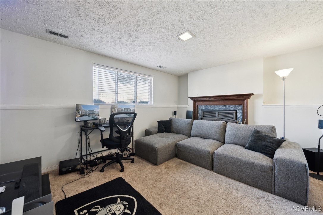 2801 Valley Side Ct
