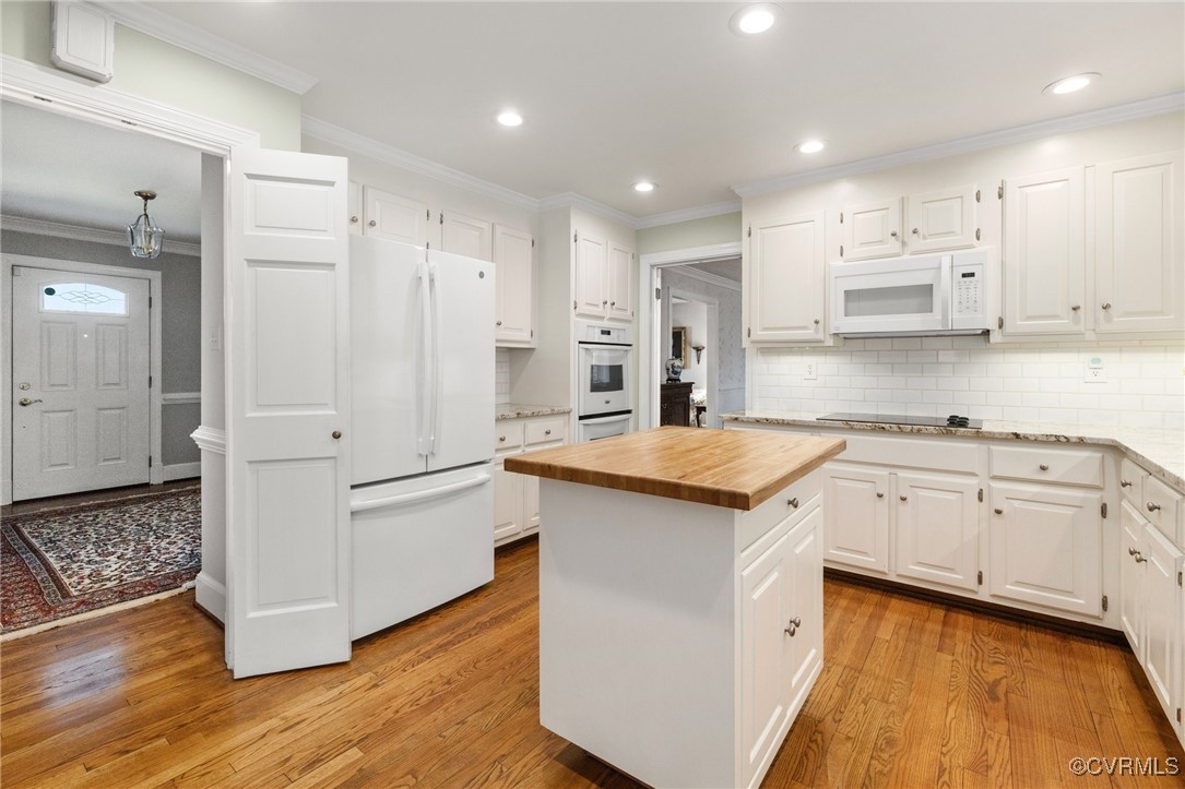 2203 Cardiff Ct
