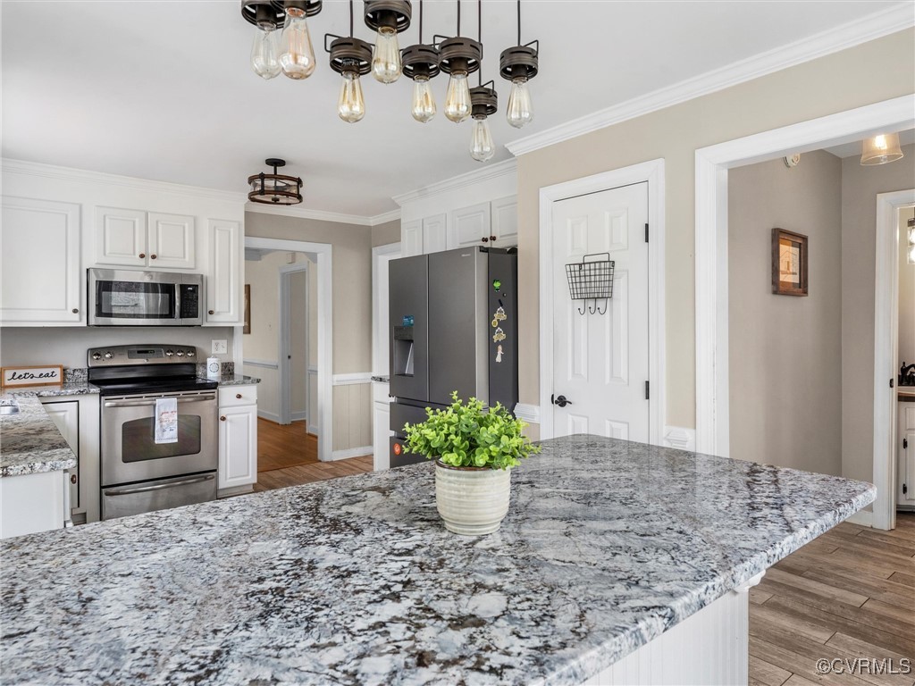 5503 Silver Birch Ln