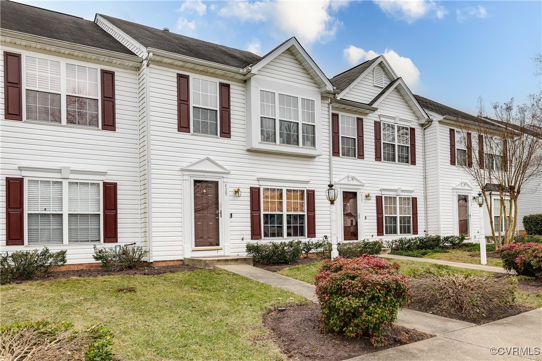 429 Hollybrook Ridge Ln